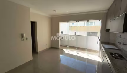 Apartamento residencial para locação bairro Tubalina com 2 quartos