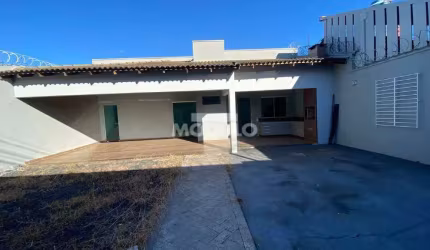 Casa residencial para locação, bairro Granada com 3 quartos