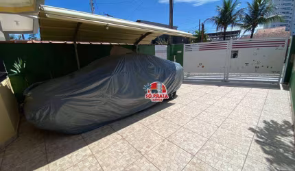 Sobrado com 3 dormitórios à venda, 97 m² por R$ 480.000,00 - Balneário Europa - Mongaguá/SP