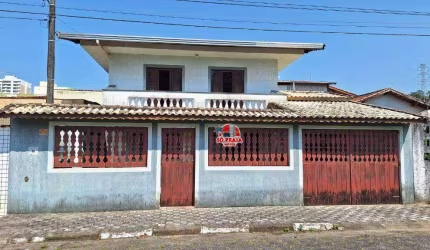 Sobrado com 7 dormitórios à venda, 210 m² por R$ 650.000,00 - Jardim Marina - Mongaguá/SP