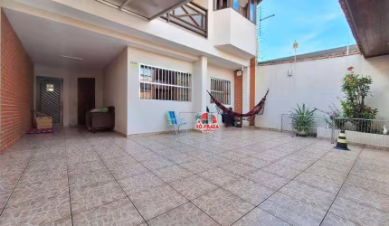 Sobrado com 3 dormitórios à venda, 165 m² por R$ 550.000,00 - Vila São Paulo - Mongaguá/SP