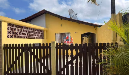 Casa com 2 dormitórios à venda, 60 m² por R$ 220.000 - Jardim Itaóca - Mongaguá/SP