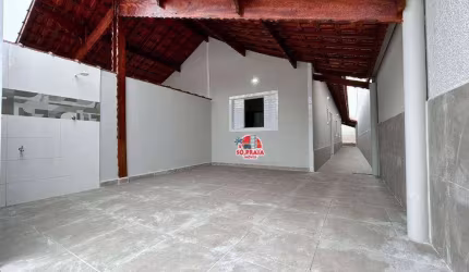 Casa com 2 dormitórios à venda, 76 m² por R$ 375.900,00 - Jardim Praia Grande - Mongaguá/SP