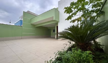 Oportunidade! Casa de 161m² no Balneário Itaóca – R$585.000