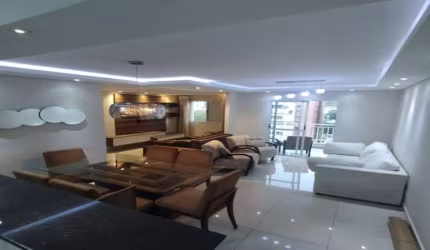 Apto reformado, porteira fechada e pronto para morar no Practice com 2dorms sendo 1 suíte, sala ampliada, terraço e 2 vagas.