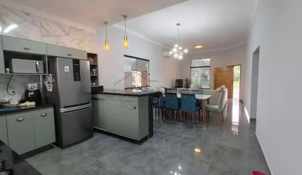 Casa com 2 quartos, 136 m² - Condominio Cataguá Way - Taubaté/SP