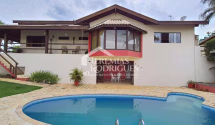 Casa Padrão em Taubaté