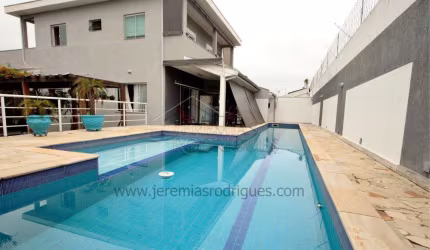 Casa com 4 dormitórios, 400 m² - Condomínio Jardim Oasis - Taubaté/SP