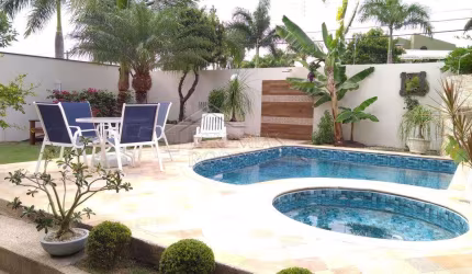 Casa Condomínio em Taubaté