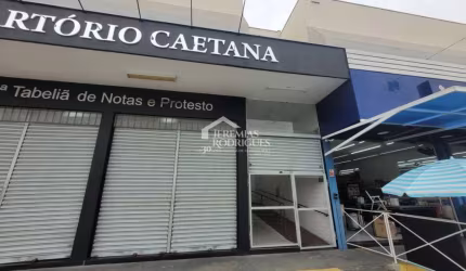 Sala comercial com 70 m² - Centro - Pindamonhangaba/SP.