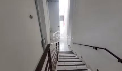 Sala comercial com 70 m² - Centro - Pindamonhangaba/SP
