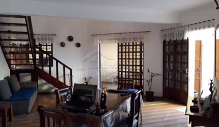 Casa Padrão em Pindamonhangaba