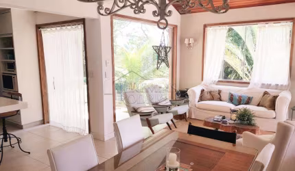 Casa com 3 dormitórios, 200 m² - Chácaras Cataguá - Taubaté/SP