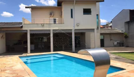 Casa Padrão em Taubaté