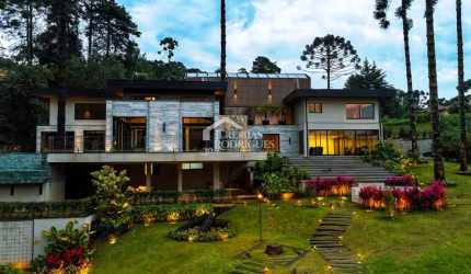 Casa Condomínio em Campos do Jordão