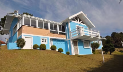 Casa com 3 quartos, 200 m², à venda por R$ 1.800.000- Alto da Boa Vista - Campos do Jordão/SP