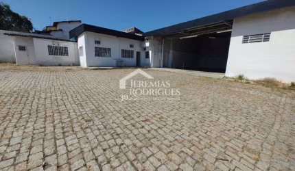 Galpão, 394 m², à venda por R$ 1.800.000 ou aluguel por R$ 8.000/mês- Bosque da Saúde - Taubaté/SP