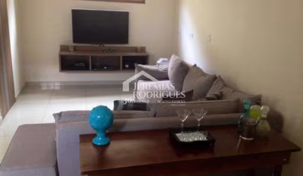 Casa com 3 dormitórios, 197 m² - Parque Residencial Bom Conselho - Taubaté/SP