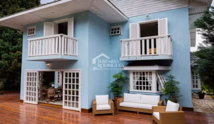 Casa com 7 dormitórios, 350 m² - Condomínio Aldeia Austríaca - Campos Jordão/SP