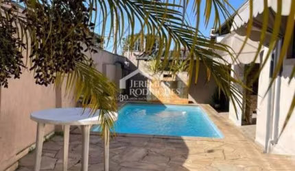Casa com 4 dormitórios, 160 m² - Chácara do Visconde - Taubaté/SP