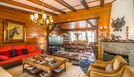 Casa com 5 quartos, 720 m², à venda por R$ 10.300.000- Jardim Embaixador - Campos do Jordão/SP