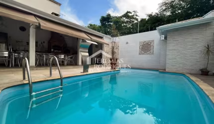 Casa com 3 dormitórios, 230 m² - Condomínio Campos do Conde I - Tremembé/SP