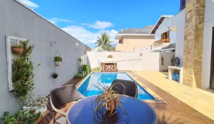 Casa com 3 dormitórios, 350 m² - Condomínio Taubaté Village - Taubaté/SP