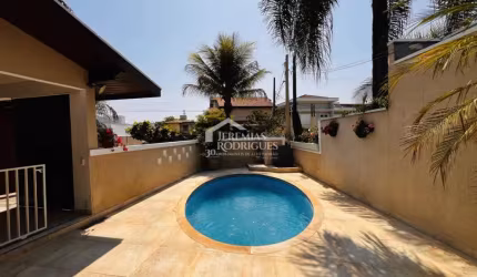 Casa com 3 dormitórios, 268 m² - Condomínio Taubaté Village - Taubaté/SP