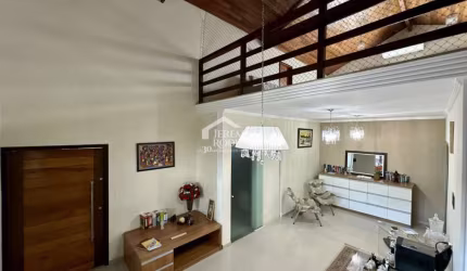 Casa comercial com 320 m² - Chácara Guizard - Taubaté/SP.