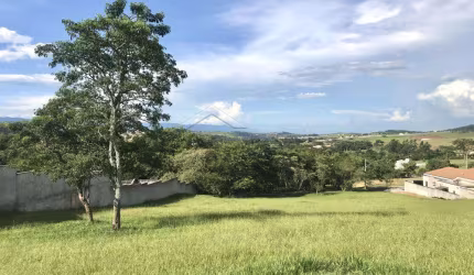 Terreno Condomínio em Taubaté