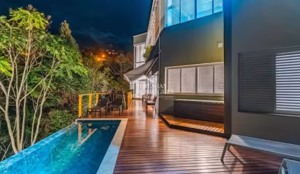 Casa com 4 dormitórios à venda, 330 m² - Parque da Mantiqueira - Santo Antônio do Pinhal/SP