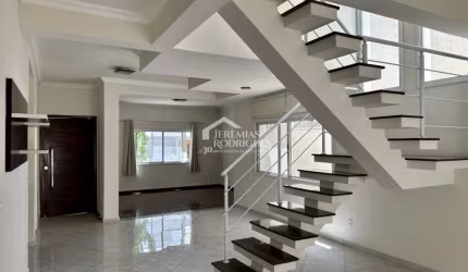 Casa para venda e locação com 4 suítes no Condomínio Campos do Conde II em Tremembé/SP