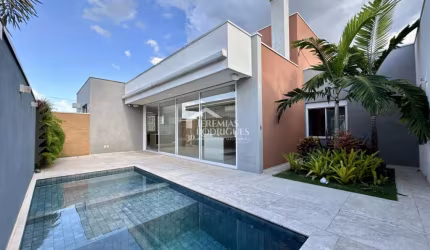 Casa para locação com 3 suítes no Condomínio Residencial Terras de San Marco em Taubaté/SP