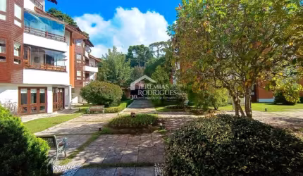 Apartamento para venda com 3 dormitórios, 196 m² no Edifício Bosque dos Cedros em Campos do Jordão/SP