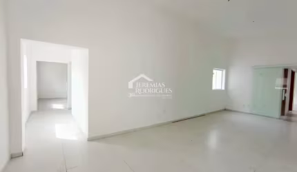 Ponto comercial para locação com 140 m² no Centro em Pindamonhangaba/SP