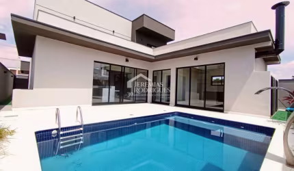 Casa para venda com 4 dormitórios no Condomínio Village Splendore em Pindamonhangaba/SP