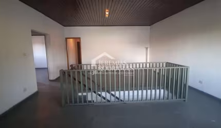 Casa para locação com 3 dormitórios no bairro Vila São Geraldo em Taubaté/SP