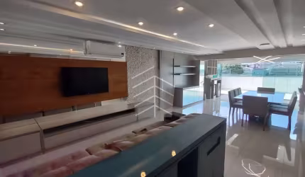 Apartamento garden com piscina privativa