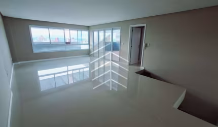 Cobertura Duplex no Edifício Benevento