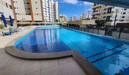 Armação, Apartamento 3/4 (1 suíte), conmdomínio clube.