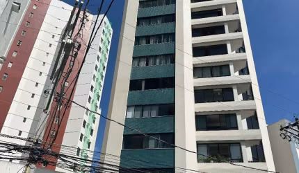 Vendo Apartamento 4/4 com Suíte, Closet, Despensa e Dependência para Funcionário na Pituba - 170m²