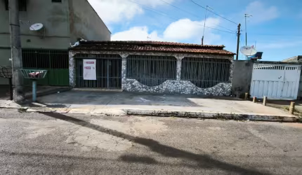 Casa à venda na Quadra 310 do Recanto das Emas – R$ 289.990