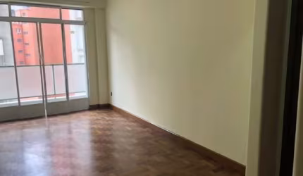 Sala comercial para alugar na Largo do Paissandu, 72, Centro, São Paulo por R$ 2.670