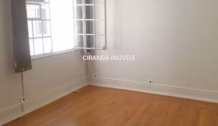 Sala comercial para alugar na Rua Benjamin Constant, 77, Sé, São Paulo por R$ 650