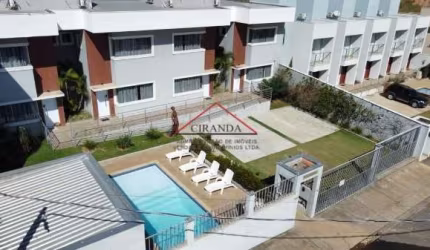 Casa em condomínio fechado com 3 quartos à venda na PINHEIRO, 400, Centro, Capitólio por R$ 550.000