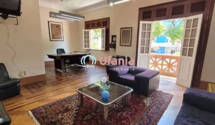 VENDA CASA 1.300M2 BAIRRO: FUNCIONARIOS