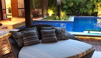 Mansão de 5 quartos no condomínio casas de praia do forte mobiliada