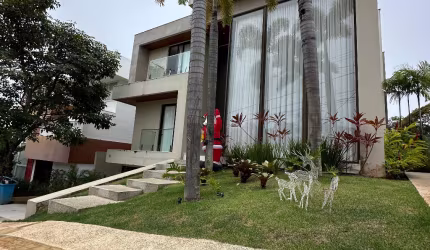 luxuosa casa em alphaville Salvador 1 com 5 suítes estrela do mar reformada