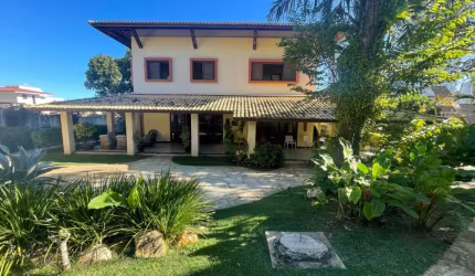 Casa com 4 suítes condomínio fechado Condomínio Quinta do Candeal