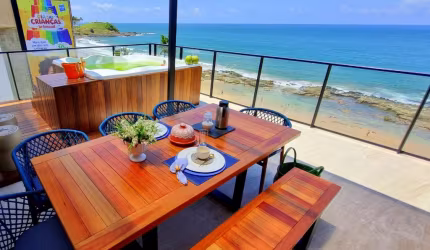 Apartamento a venda de 2 quartos no Barra House terraço área gourmet vista mar frontal
